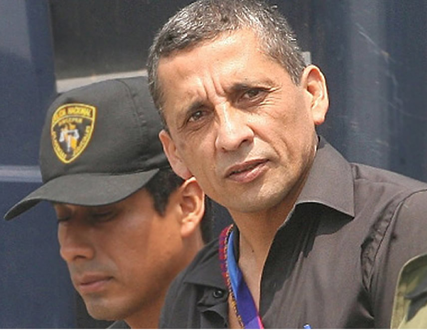 Pedro Castillo cambia al Alto Mando de la Policía Nacional del Perú