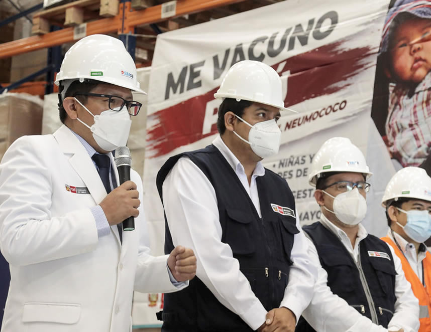 Fiscalía abre investigación al aún ministro de Salud