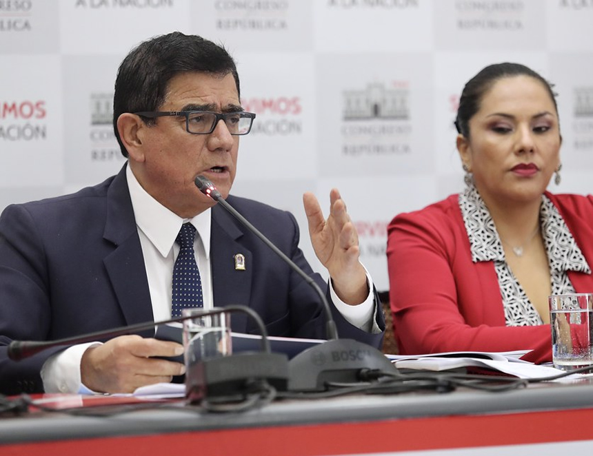 Congresistas no descansarán hoy sábado: Están citados para una Sesión Plenaria a las 16 horas