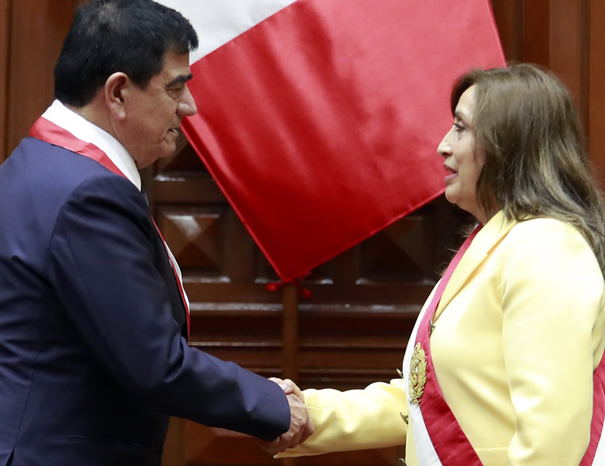 Nepotismo: Parientes de hasta cuarto grado de dirigentes de partidos no podrán ser candidatos, según proyecto