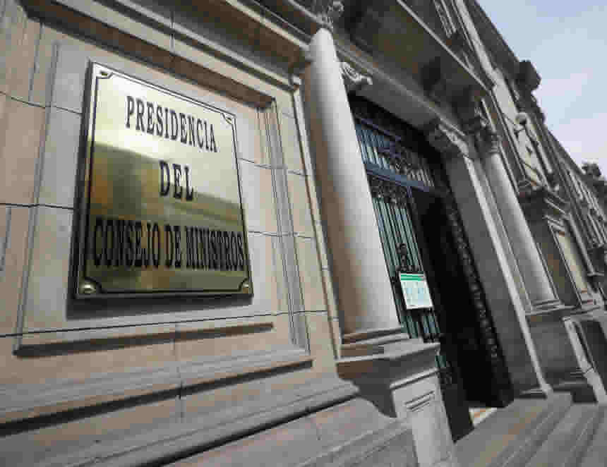 María Cordero Jon Tay: Subcomisión admite a trámite denuncia constitucional contra congresista