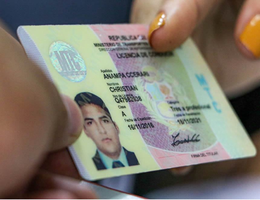 MEF aprueba dos contratos con estudio de abogados estadounidense por cerca de 5 millones