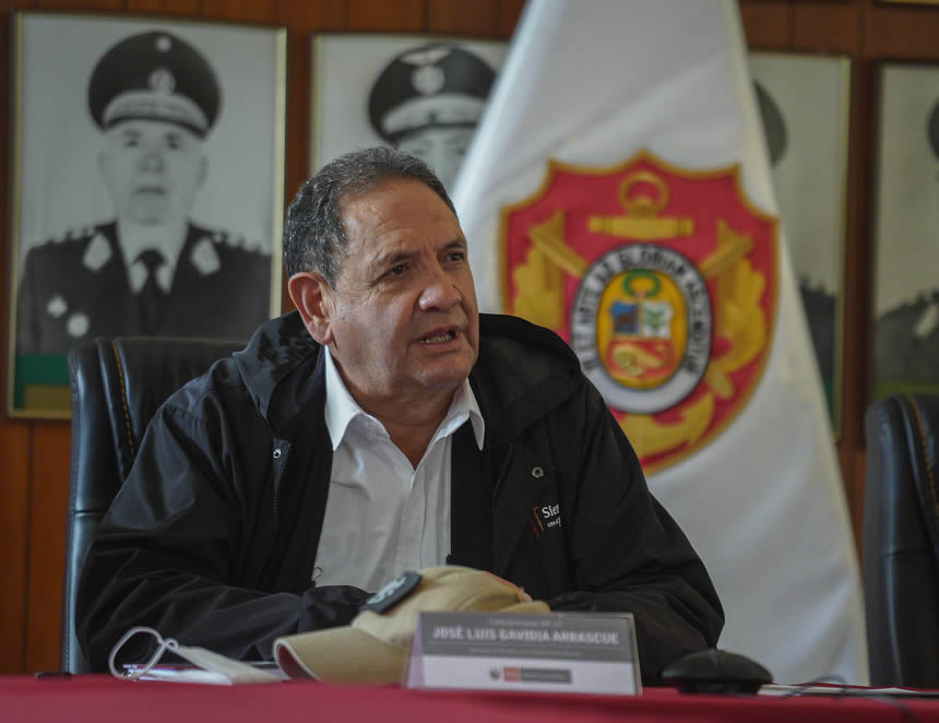 José Gavidia: ¿Qué piensa el ministro de Defensa de su hasta ayer compañero de Gabinete,  Mariano Gonzales?