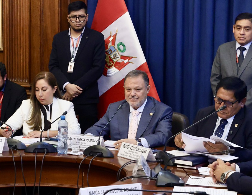 Lo que en la previa se perfilaba como un entrampamiento político de proporciones finalizó en un trámite exprés sin oposición en la Comisión de Constitución (Foto: Congreso de la República).